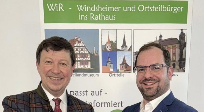 Dr. Christian Enz – ein erfahrener Neuzugang Jürgen Heckel und Dr. Christian Enz schütteln sich die Hände