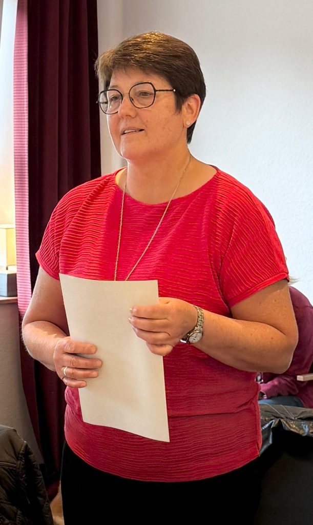 Erika Löblein spricht